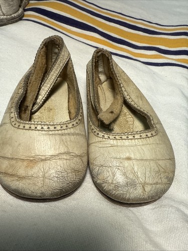 Ancienne paire chaussures - paire,