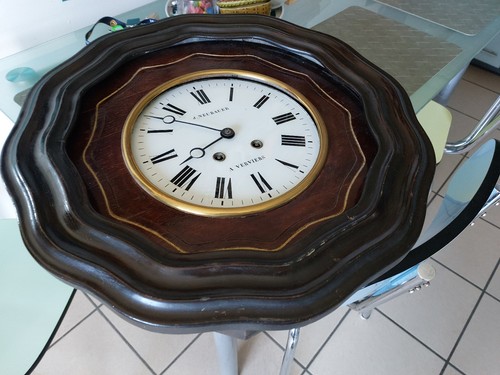 Belle ancienne horloge oeil - belle,