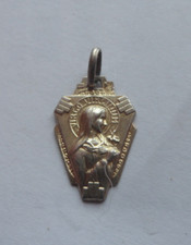 ancien pendentif Médaille Religieuse virgo virginum argent poincon crabe