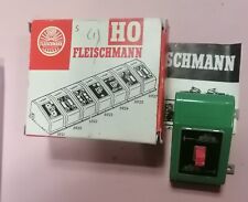 un pupitre de commande fleischmann ref 6924