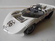 EXOTO Racing Legends 1/18 - CHAPARRAL N° 66.  Legendary American Classic.