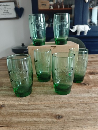 Lot verres jus de - à,
