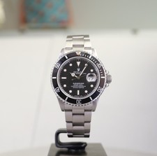 Rolex submariner date - rolex,