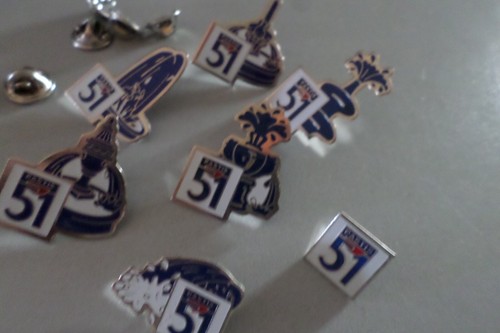 Lot badge pin - 7, broche