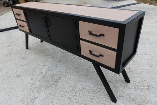 Buffet industriel pieds compas