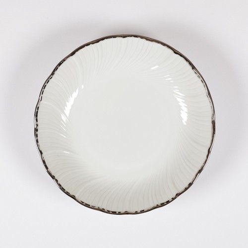 Soucoupes apéritifs en - 6,