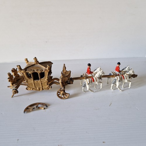 Carrosse sacre reine - carrosse,