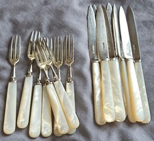 8 couverts Fouchettes & Couteaux à fruits anglais Nacre & argent massif sterling
