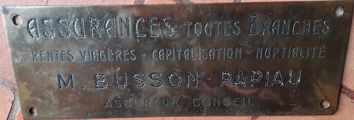 Assurances 1 plaque - :,