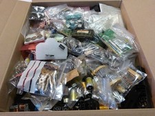 Lot 8,300 kg composant électronique informatique vintage condensateur résistance