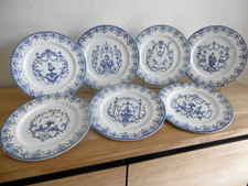SEPT ASSIETTES PLATES FAIENCE