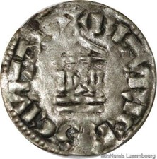 Q8372 Rare Denier Carolingien