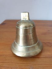 Petite cloche en bronze bon
