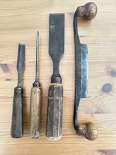 Art populaire bois anciens outils Peugeot Frères menuisier ébéniste charpentier