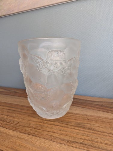 Vase cristal givré chérubins