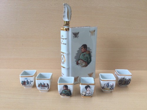 Bouteille livre porcelaine - livre,