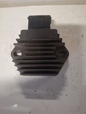 REGULATEUR HONDA 600 HORNET