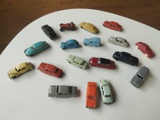 Lot de 18 voitures miniatures