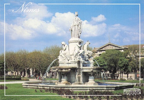 Nimes fontaine pradier - nimes,