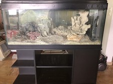 aquarium avec meuble. 300l. Decor Compris. Piece Pesant Plus D’un Kg. Filtre Int