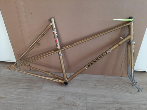 Cadre velo peugeot randonneuse - velo,