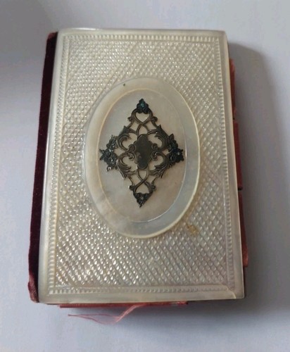 Ancien carnet bal - en, nacre