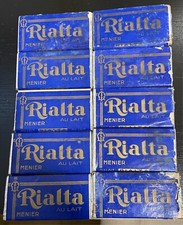 CHOCOLAT MENIER LOT DE 10 MINI ENVELOPPES RIALTA AU LAIT FACTICE COLLE SUR BOIS