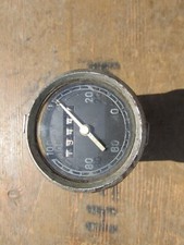 VOITURE CUBE 82 - VOITURE FLOTTANTE 166 - COMPTEUR DE VITESSE VOLKSWAGEN KDF