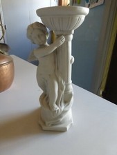 angelot en  BISCUIT avec coupe