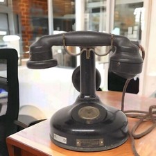 Téléphone Vintage à Colonne