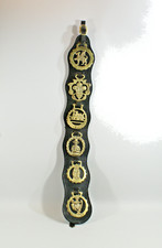    DECORATION DE HARNAIS POUR CHEVAL DE TRAIT, 6 boucles en laiton sur cuir, UK