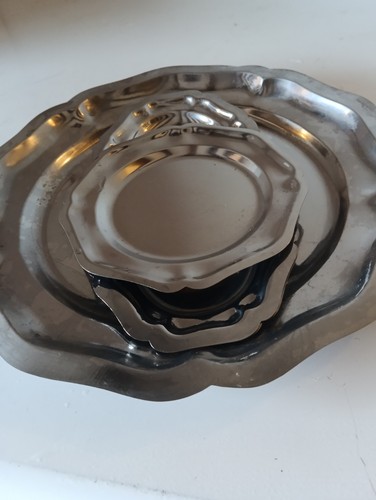 Ensemble plats de - de,