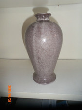 Joli Vase  en céramique 23 CM signé ACCOLAY