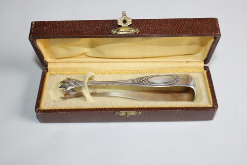 Ancien coffret pince - , à