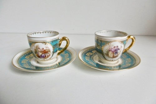 Deux tasses dinette - tasses,