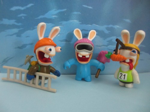 Adorable lot figurines - adorable,