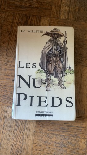 Luc willette les - -, nu-pieds