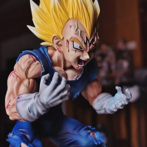 Dragon ball figurine majin - dragon,