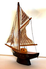 Superbe VOILIER BRETON EN BOIS
