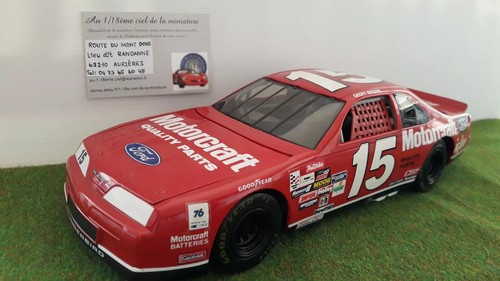Ford thunderbird 15 rouge - ford,