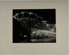 Jean Dubois, fête foraine  Tirage argentique  23x29,5  Circa 1960     