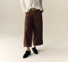 Pantalon court femme en daim