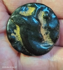 3/ ANCIEN BOUTON EN CERAMIQUE