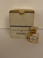 Chanel n° 5 miniature rare dans sa boite