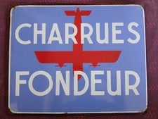 plaque émaillée ancienne publicitaire **CHARRUES FONDEUR**