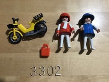 PLAYMOBIL N°3302     2 MÉNAGÈRES / VÉLOMOTEUR 