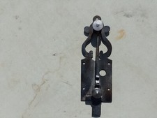 Ancienne serrure à ressort