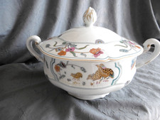 SOUPIERE PORCELAINE LIMOGES HAVILAND DECOR "AUX CAILLES "