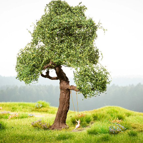 Arbre avec balançoire animée