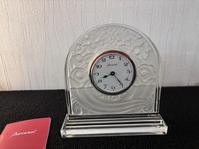 Grande pendulette en cristal